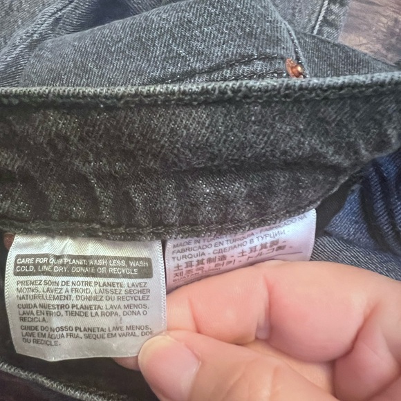 Levi’s Washed Gray Black Ribcage Straight Women's Jeans - Picture 8 of 11